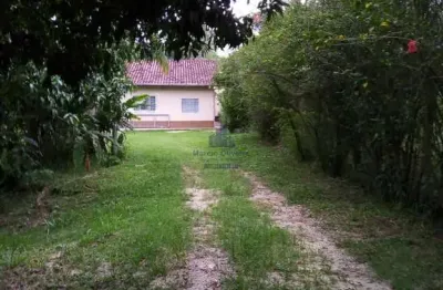 Chácara à venda em taubaté-sp: 2 quartos, 1 sala, 1 banheiro, 10 vagas de garagem e 100,00 m² de área no centro.