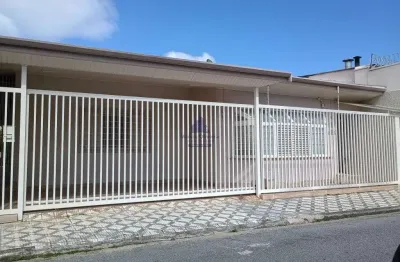 Casa com 3 quartos à venda na vila são carlos, taubaté  por r$ 780.000