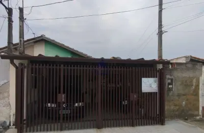 Casa com 2 quartos à venda no Parque São Luís, Taubaté 