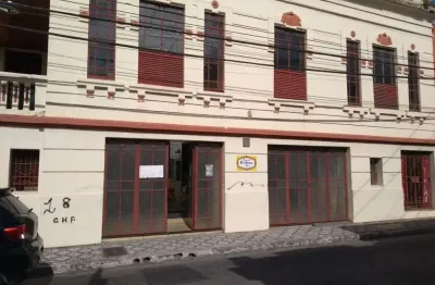 Sala comercial com 1 sala para alugar no Centro, Taubaté 