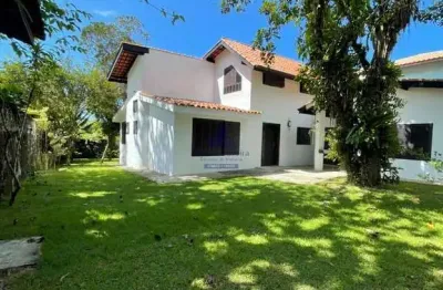 Casa de luxo em condomínio na lagoinha, ubatuba-sp: 3 quartos, 2 salas, 3 banheiros, 2 vagas de garagem, 160m² de área