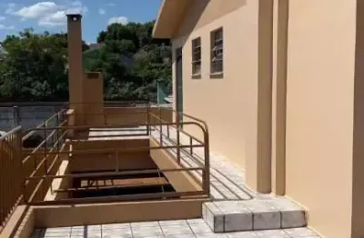 Casa com 3 quartos à venda na Rua Arábia, São João, Santa Maria