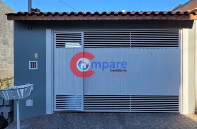 Linda casa à venda, com 2 vagas de garagem cobertas, na região do jardim maria clara, guarulhos, sp