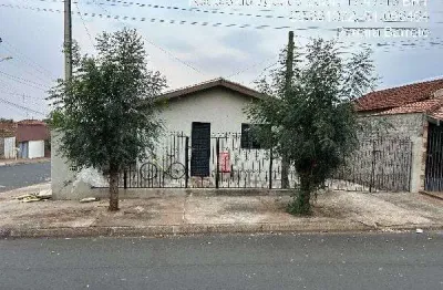 Casa à venda 2 quartos, 1 vaga, 10m², jardim urubupunga, pereira barreto - sp