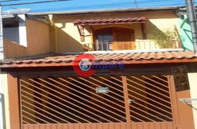 Este encantador sobrado está estrategicamente localizado à venda, picanco, guarulhos, sp