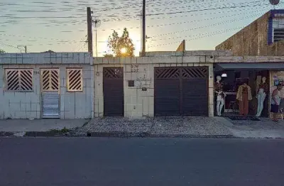 Casa à venda 2 vagas, 10m², jardim rio branco, sao vicente - sp