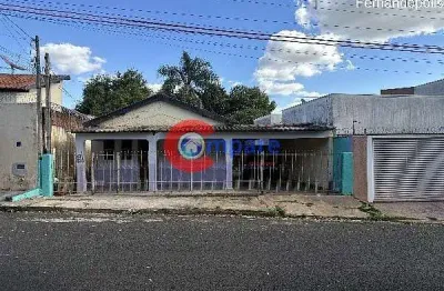 Casa à venda na Rua Pará, Jardim Independente, Fernandópolis