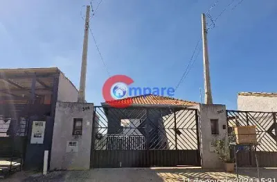 Casa à venda 2 quartos, 1 vaga, 10m², jardim vitoria, mairinque - sp