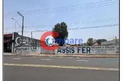 Terreno à venda na Avenida Getúlio Vargas, Vila Nova Santana, Assis