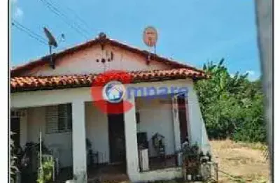 Casa à venda na Rua Santo André, Centro, Adamantina