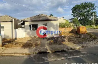 Casa à venda na Rua Oito, Residencial Luana, Araçatuba