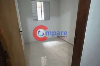 Casa com 2 quartos para alugar na Avenida F, 104, Parque Continental, Guarulhos