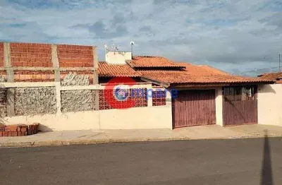 Casa à venda 2 quartos, 1 vaga, 84m², vale das aguas, iacanga - sp