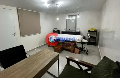 Sala comercial com 1 sala para alugar na Rua Soldado Constâncio Maroqui, 698, Vila Galvão, Guarulhos