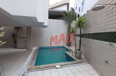 Sobreposta Baixa Duplex, 3 garagens, piscina e churrasqueira