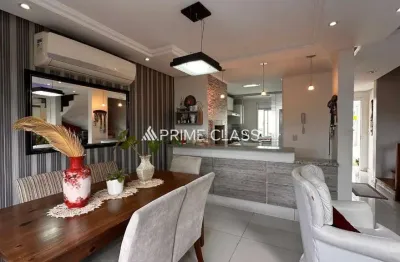 Casa em condomínio fechado com 3 quartos à venda na avenida açucena, 650, moinhos de vento, canoas por r$ 919.999