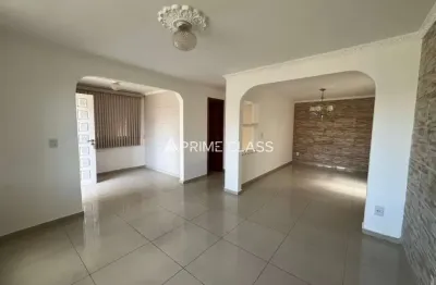 Casa com 5 quartos para alugar na rua porto seguro, 435, nossa senhora das graças, canoas por r$ 3.500