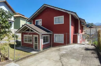 Casa em condomínio para venda em teresópolis, tijuca, 4 dormitórios, 2 suítes, 1 banheiro, 3 vagas