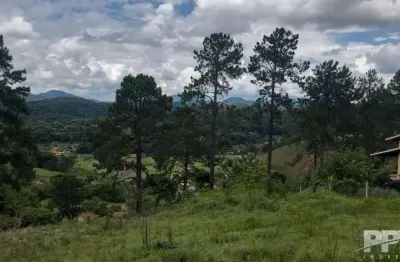 Terreno à venda na Avenida Zurich, Fazenda Suiça, Teresópolis