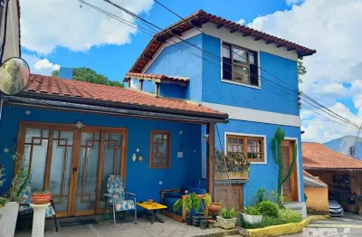 Casa em condomínio para venda em teresópolis, iucas, 3 dormitórios, 3 suítes, 2 banheiros, 2 vagas