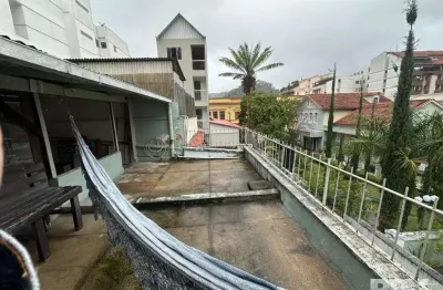 Casa para venda em nova friburgo, centro, 5 dormitórios, 2 banheiros