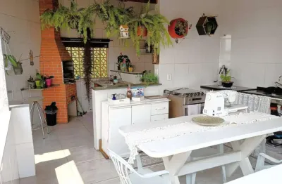 Casa com 4 quartos à venda no Jardim Kuabara, Taboão da Serra 