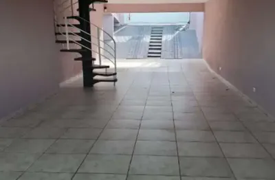 Casa (Sobrado Duplex), com 3 quartos e 2 banheiros à Venda, 150 m² em Taboão da Serra/SP