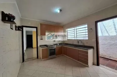 Casas à venda em Jardim Celeste, São Paulo, região de Vila Sônia Fácil acesso Metrô Vila Sônia, Av Eliseu de Almeida