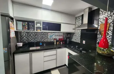 Apartamento reformado à venda no Residencial Intercap com 2 dormitórios, suíte exclusiva e planejados em Cidade Intercap