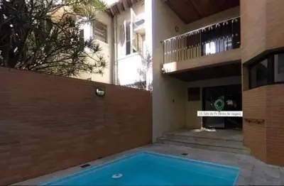 Locação ou venda 2 casas agregadas 4 dormitórios 1 suíte piscina gonzaga