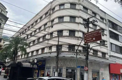 Prédio Comercial 3000 m²  por R$ 5.000.000 ou aluguel por R$ 0/mês - Centro - Santos/SP
