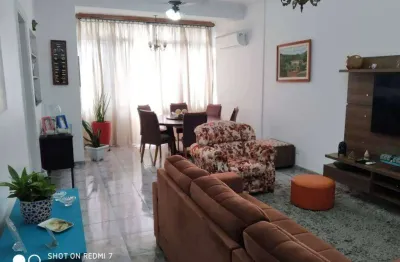 Apartamento no Boqueirão, 3 Quartos, 1 Vaga, próximo da praia