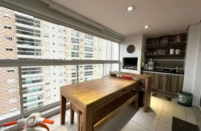 Apartamento à venda com 2 suítes e 2 vagas na ponta da praia em santos/sp