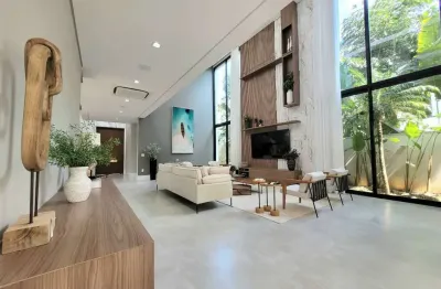 Casa de alto padrão à venda na Riviera de São Lourenço | 7 suítes, piscina e resort privativo