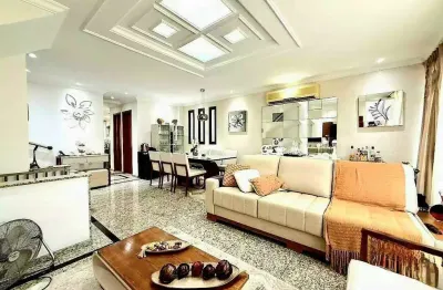 Casa Triplex - Sofisticação, Conforto e Versatilidade no Coração do Embaré - Santos/SP