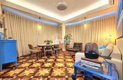 Apartamento repaginado, 2 dormitórios, suíte, 1 vaga, andar alto – boqueirão, santos/sp