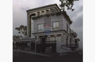 Casa com 3 quartos à venda na Rua Santa Brígida, 88, Uberaba, Curitiba