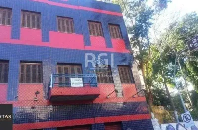 Predio comercial e residêncial com 283m² no centro histórico