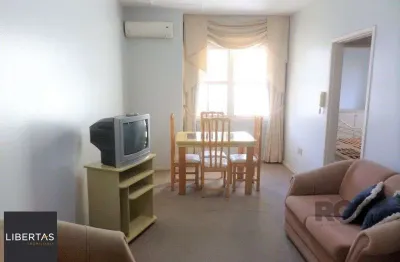 Apartamento no bairro rio branco de 2 dormitórios desocupado