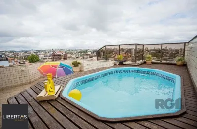 Cobertura no jardim planalto, de 3 dormitórios e 2 vagas com 260m²