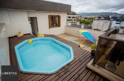 Cobertura no jardim planalto, de 3 dormitórios e 2 vagas com 260m²