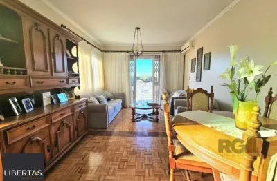 Casa com 4 quartos à venda na Rua Teófilo Otoni, 67, Partenon, Porto Alegre