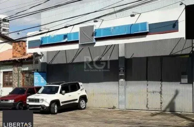 Barracão / Galpão / Depósito à venda na Rua Valparaíso, 927, Jardim Botânico, Porto Alegre