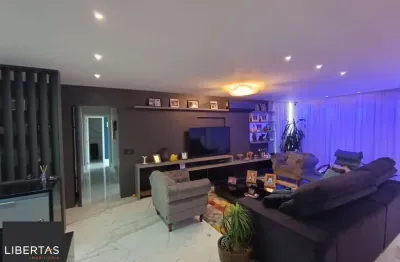 Apartamento espaçoso com 3 suítes e 4 vagas no jardim lindóia