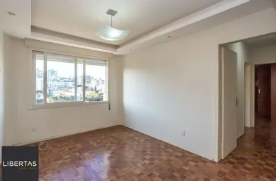Apartamento no petrópolis de 2 dormitórios dependência e vaga desocupado