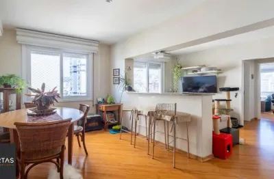 Apartamento com 2 dormitórios e 1 vaga de garagem no bairro santana