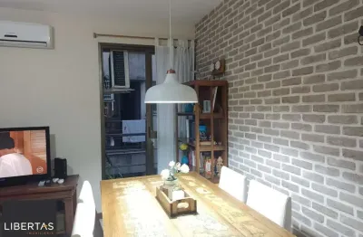 Apartamento com 2 quartos à venda na Rua Miguel Tostes, 694, Rio Branco, Porto Alegre