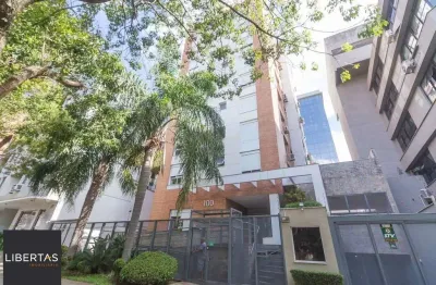 Apartamento com 1 dormitório, 1 vaga de garagem e elevador no bairro petrópolis