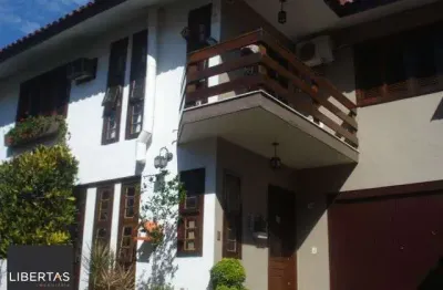 Casa em condomínio à venda no bairro tristeza – zona sul de porto alegre