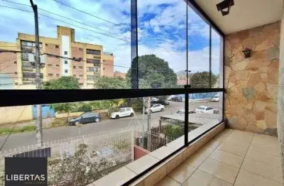 Casa com 3 quartos à venda na Rua Ângelo Barcelos, 75, Vila João Pessoa, Porto Alegre